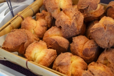 写真：サーターアンダギー